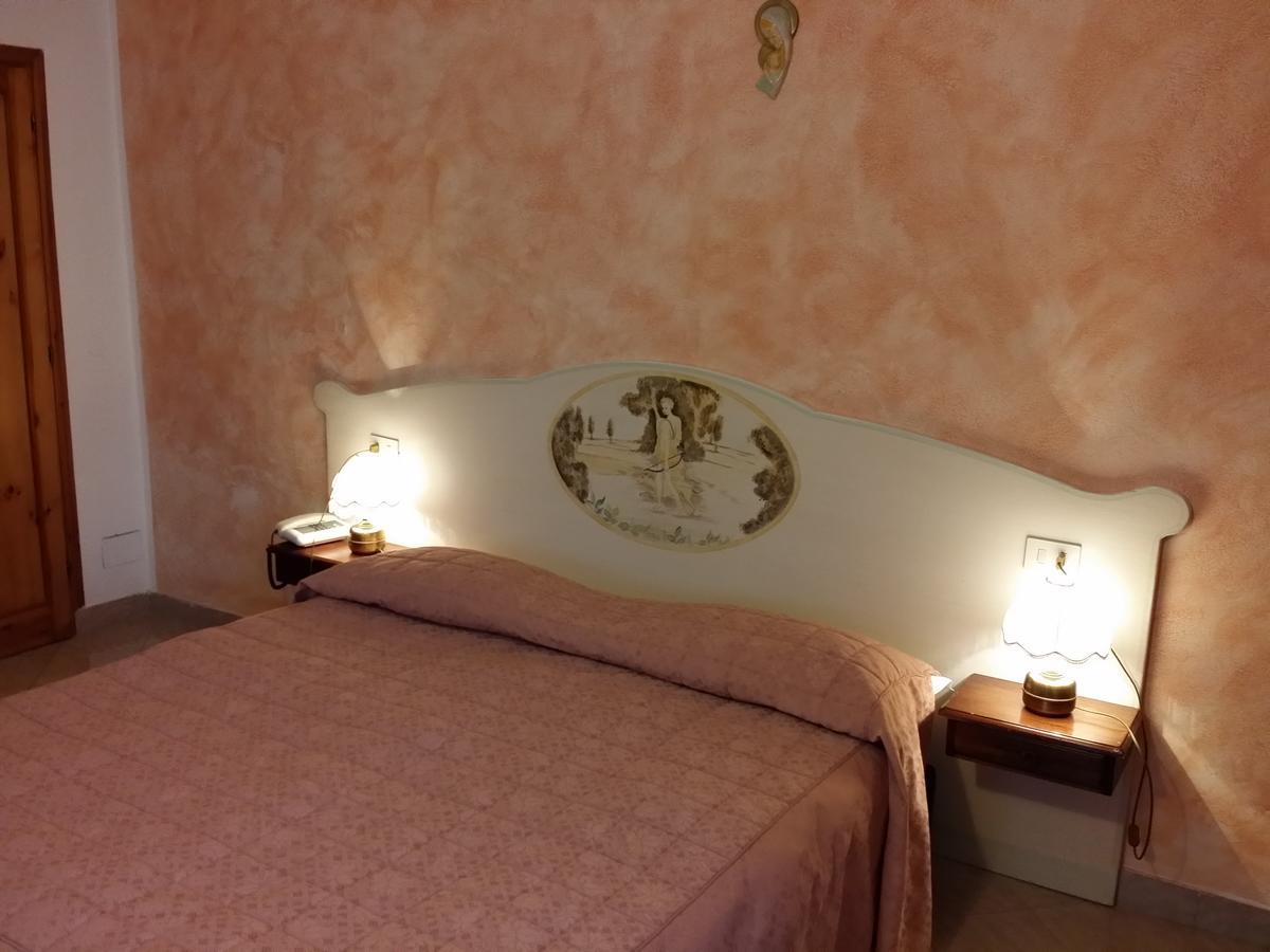 Albergo Diana Cerreto Laghi Oda fotoğraf