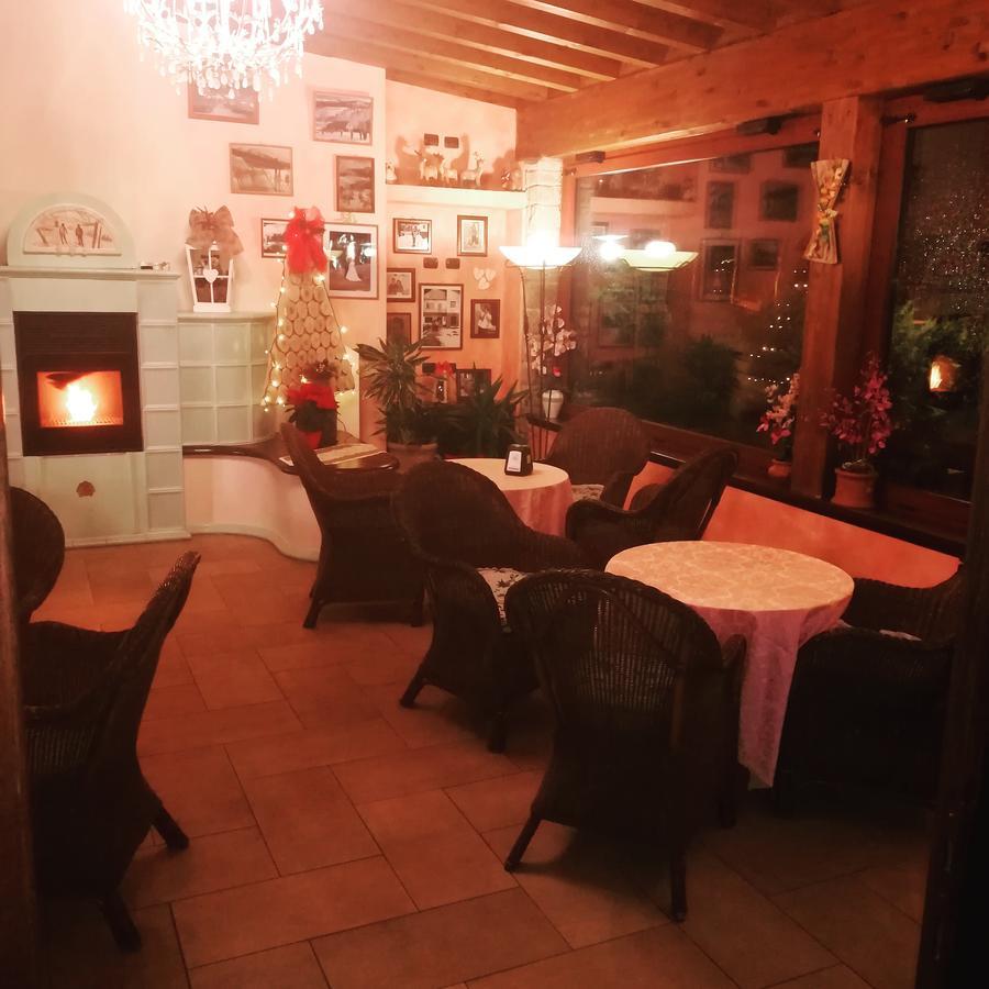 Albergo Diana Cerreto Laghi Dış mekan fotoğraf